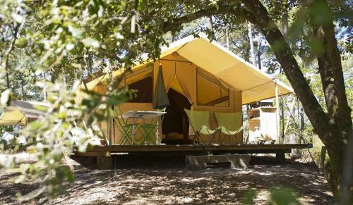 Camping Les Routes De Provence