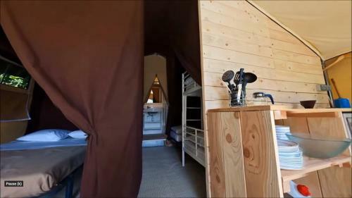 Camping Les Routes De Provence