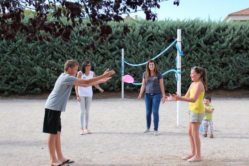 Camping Les Routes De Provence