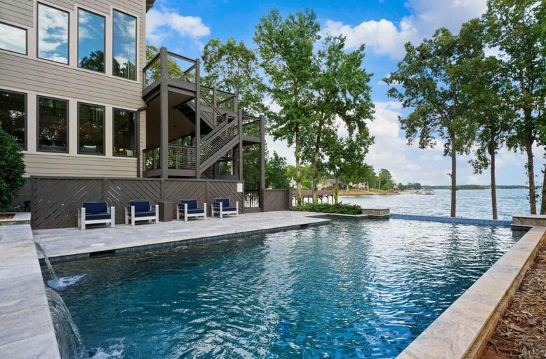 Lake Norman Getaway By Stay Lake Norman