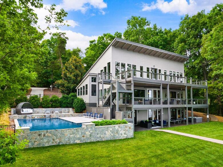 Lake Norman Getaway By Stay Lake Norman