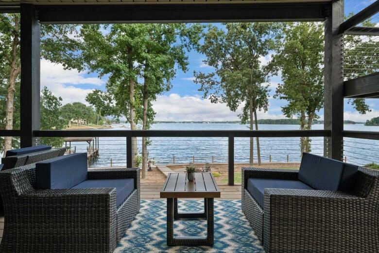 Lake Norman Getaway By Stay Lake Norman