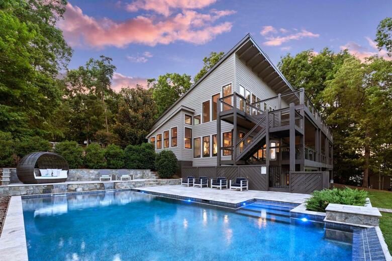 Lake Norman Getaway By Stay Lake Norman