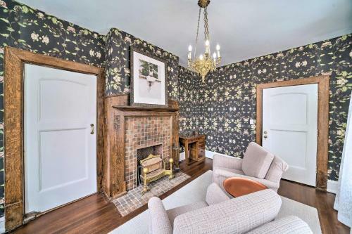 Lavish Columbus Villa With Gym, Spa And Speakeasy