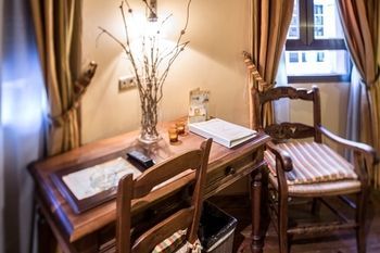 Hostal Paris