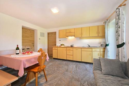 Apartment Ruefen