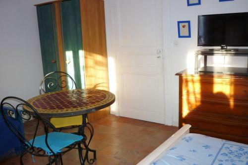 Apartamento Studio Avec Wifi A Limoux