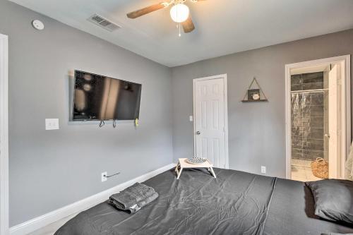 Chic Arlington Home Less Than 2 Mi To Cowboys Stadium
