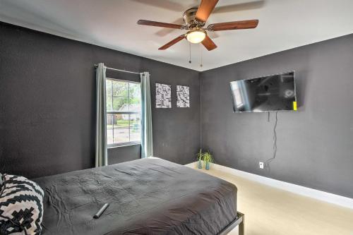 Chic Arlington Home Less Than 2 Mi To Cowboys Stadium