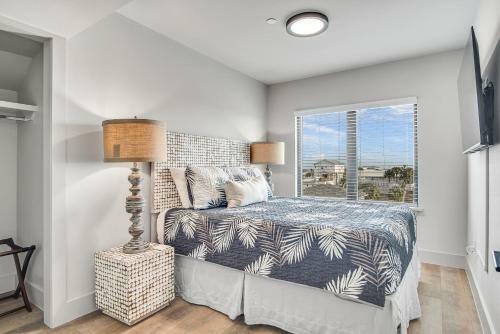 Elv906-the Gentry Home