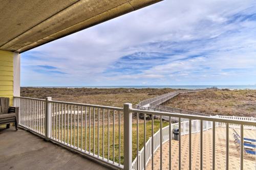 Apartamento Beachfront Port Aransas Condo With Ocean Views!