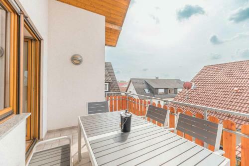 Plain And Cozy Apartment Nearby T�bingen