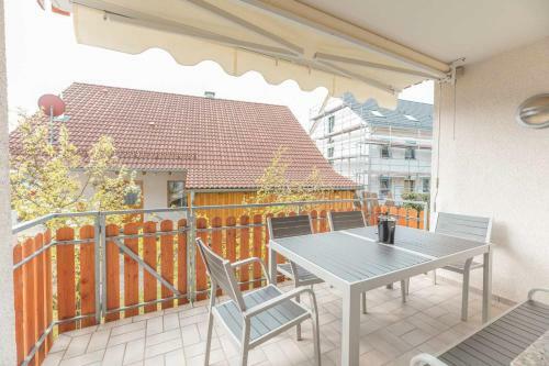 Plain And Cozy Apartment Nearby T�bingen