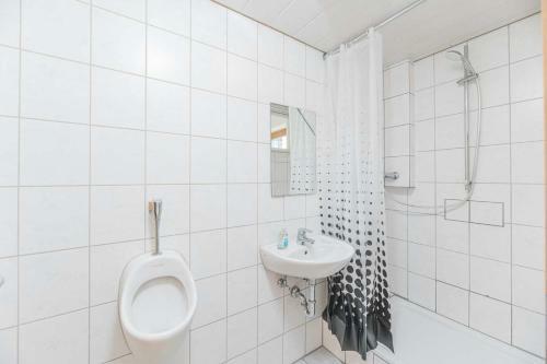 Plain And Cozy Apartment Nearby T�bingen