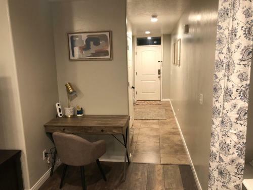 Row-end 3 Bedroom Townhome