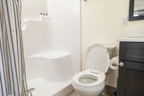 Newly Renovated Loft Apartment Near Downtown