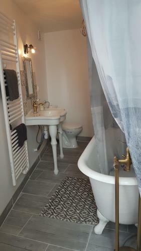 Villa Maison de Bourg � Ouistreham � 2 Pas de La Mer