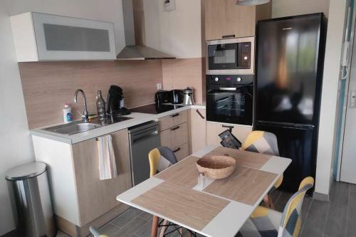 Apartamento Appartement Avec Parking Proche Plages Et Centre