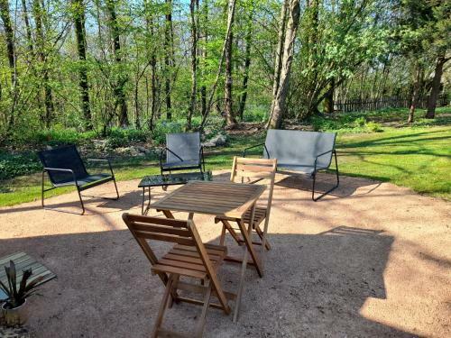 Hostal A L'or�e Du C�dre