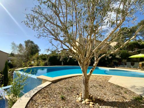Villa Groomi La Colline - Piscine, Modernit� Et Grands Espaces