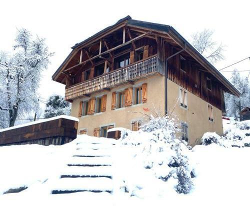 Luxury Chalet Morzine With Stunning Mountain Views
