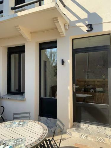 Apartamento Apt Rdc Avec Sa Jolie Terrasse Priv�e