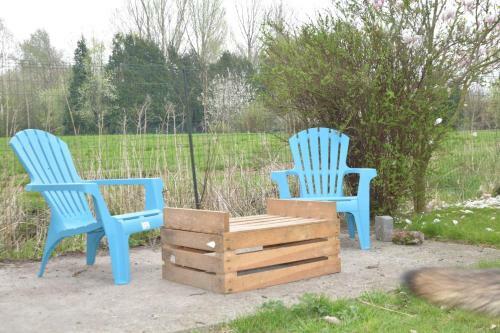 Hostal Les Chambres D'h�tes de L'all�e Des Champs
