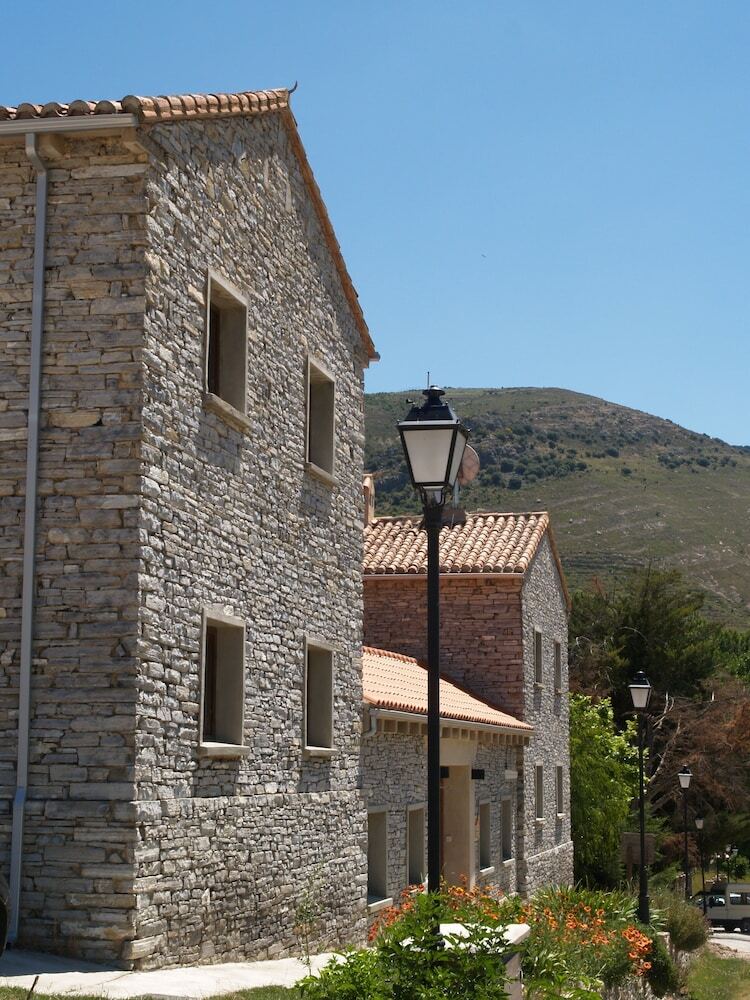 Hostal Hotel Rural Los Cerezos De Yanguas