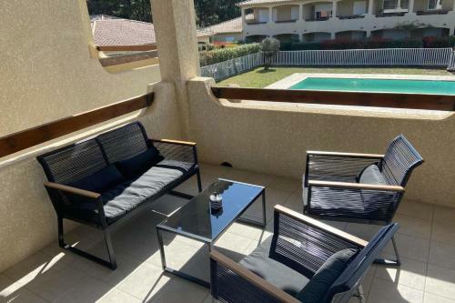 Joli Appartement Dans R�sidence Calme Proche Mer