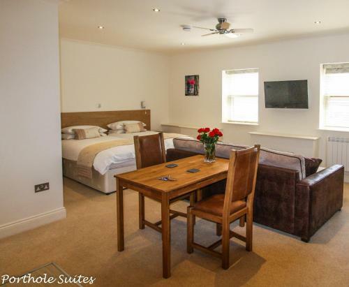Apartamentos Porthole Suites