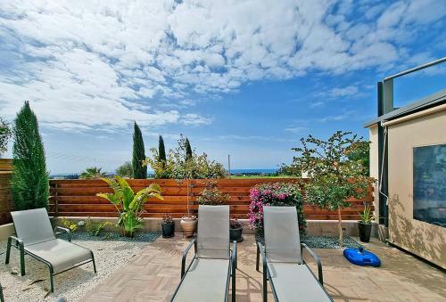 Shanti Paphos Villa