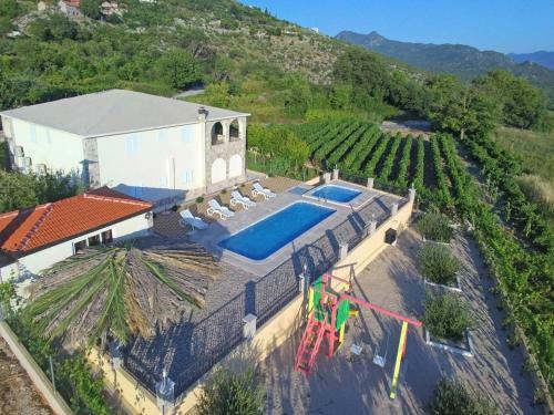 Villa Vila Nova With Private Heating Pool And Jacuzzi