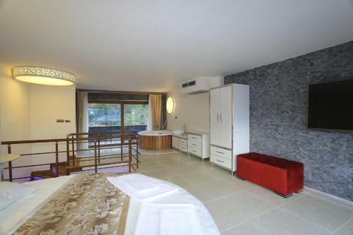 Shimal Residence Hotel