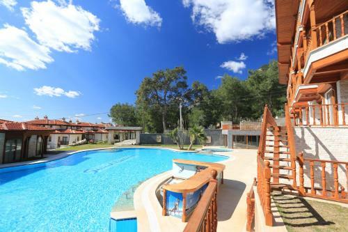 Shimal Residence Hotel