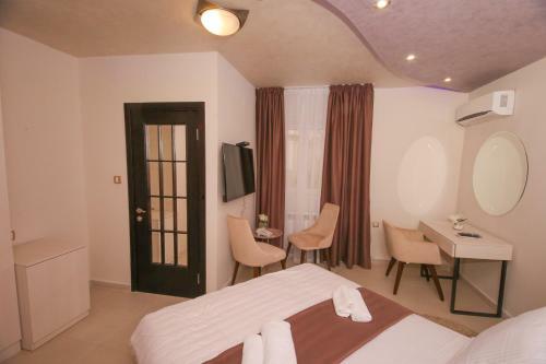 Hotel Bajadera Lux Doo