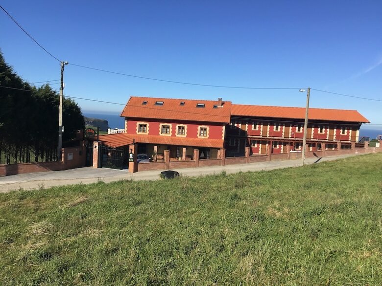 Hostal Posada Punta Ballota