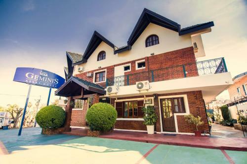 Apart Hotel G�minis