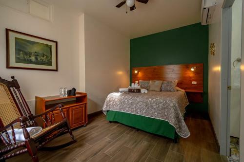 Bed & Breakfast Alice Y Juancito Boutique Hotel
