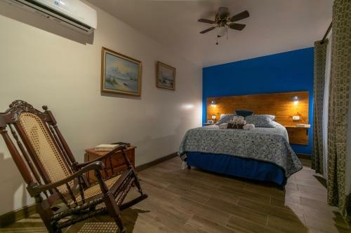 Bed & Breakfast Alice Y Juancito Boutique Hotel