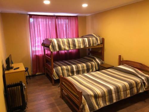 Hostal Pensi�n Y Residencial Aleros de Molina