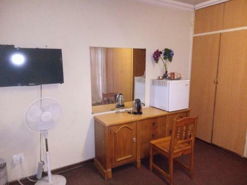 Hostal Dante Guest House