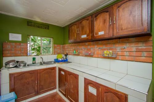 Hostal Ewaka Guesthouse And Backpackers