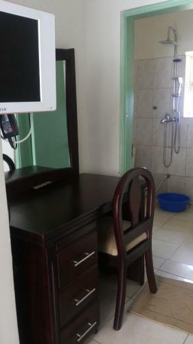 Nasera Suites Hotel