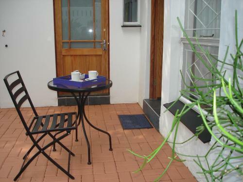 Hostal De Witt'e Guest House