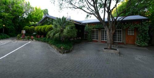 Hostal Dias Guest House