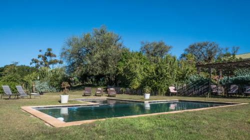 Leeuwenbosch Shearers Lodge - Amakhala Game Reserve