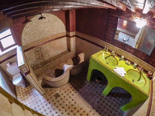 Riad La Cl� De F�s