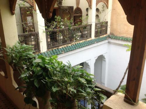 Riad Lune Et Soleil