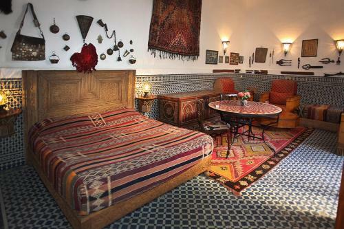 Riad Lune Et Soleil