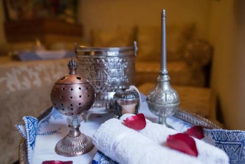Riad Dar Essoaoude - Fes Nejjarine
